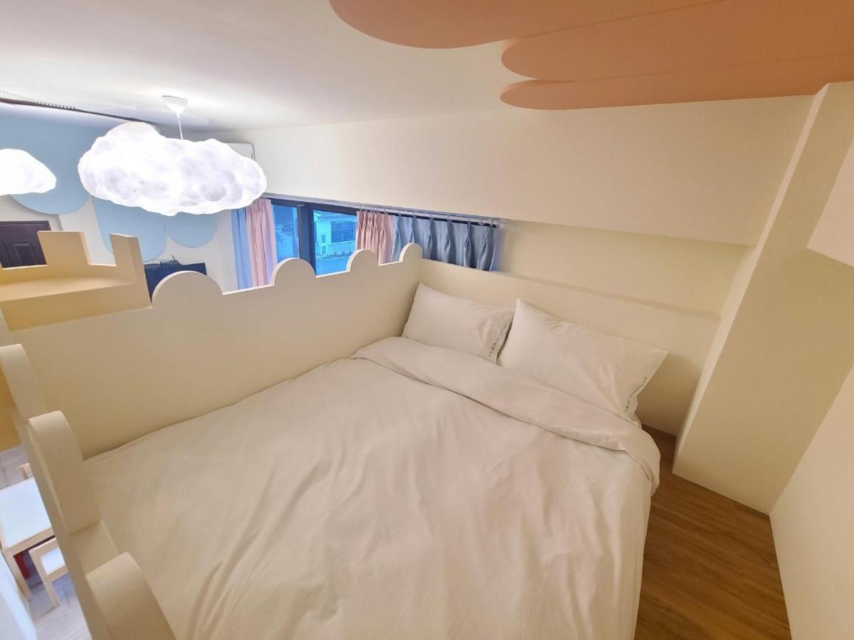 טאינאן Sunlight Forest Homestay מראה חיצוני תמונה