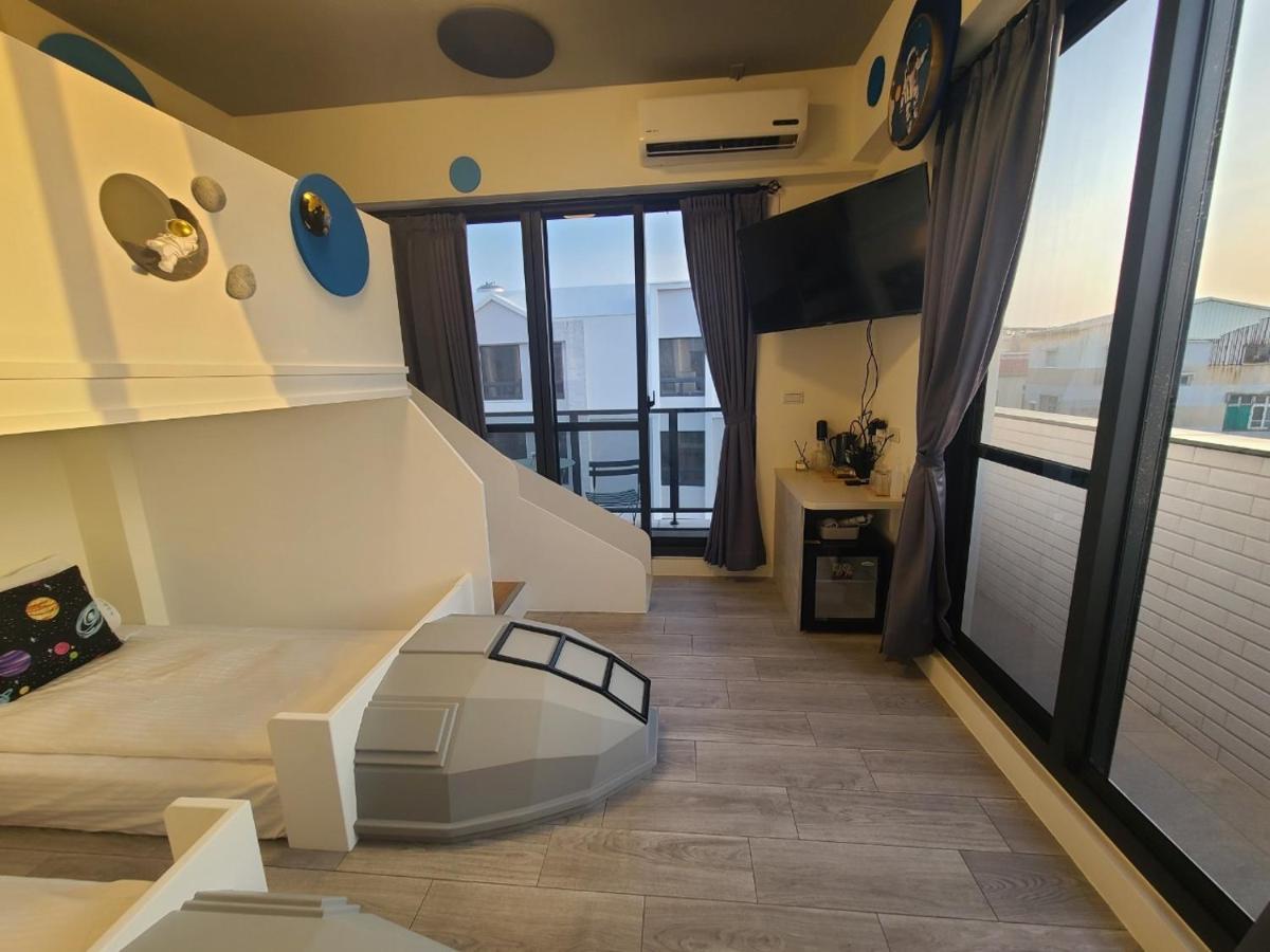 טאינאן Sunlight Forest Homestay מראה חיצוני תמונה