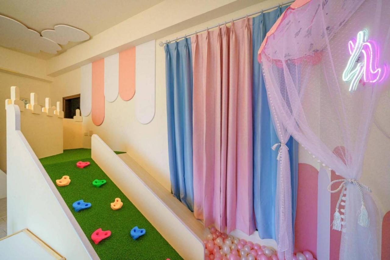 טאינאן Sunlight Forest Homestay מראה חיצוני תמונה